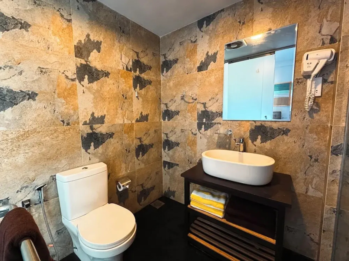 Отель MOI Induruwa by DBI