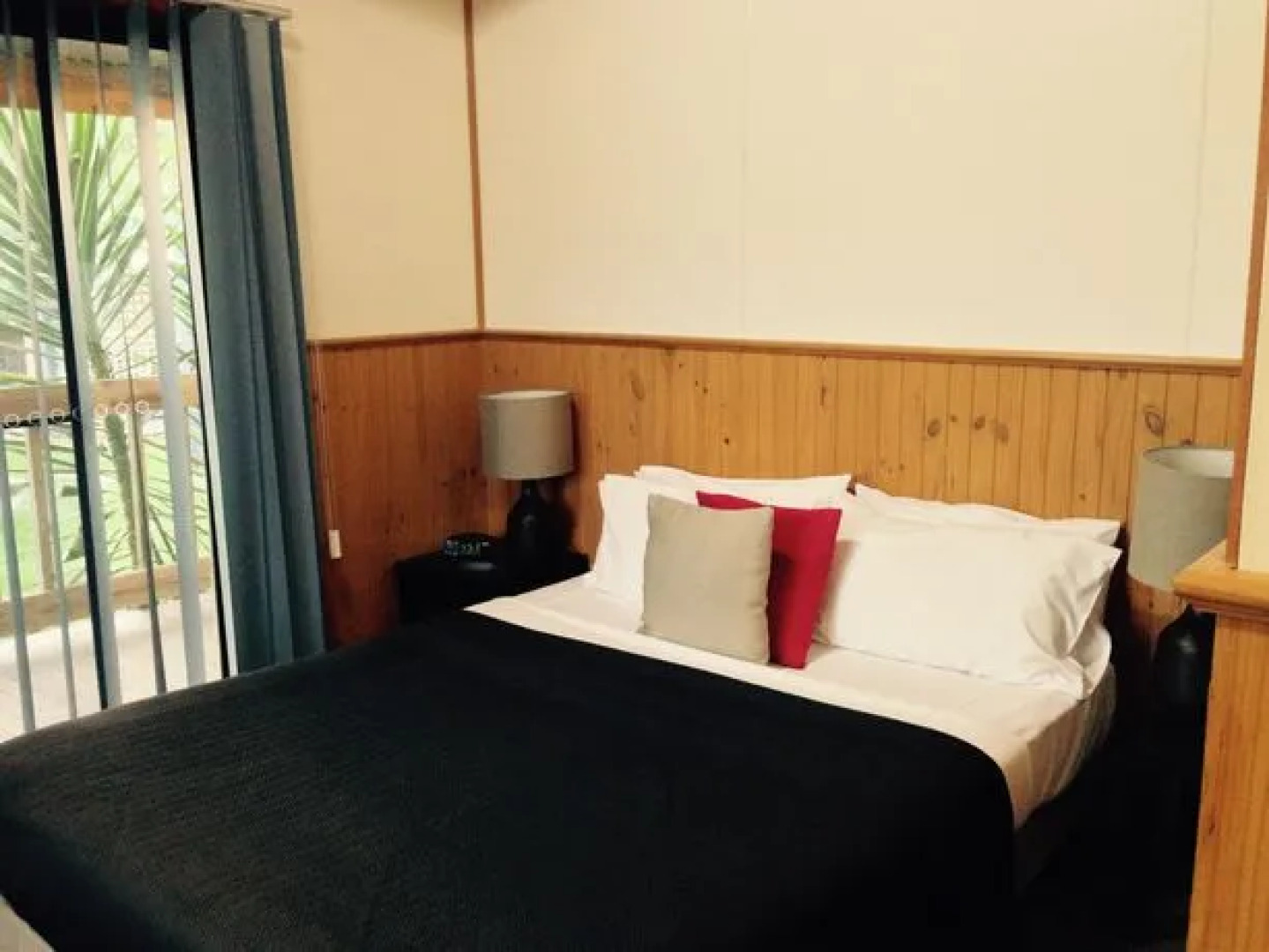 Great Ocean Road Motor Inn Cottages