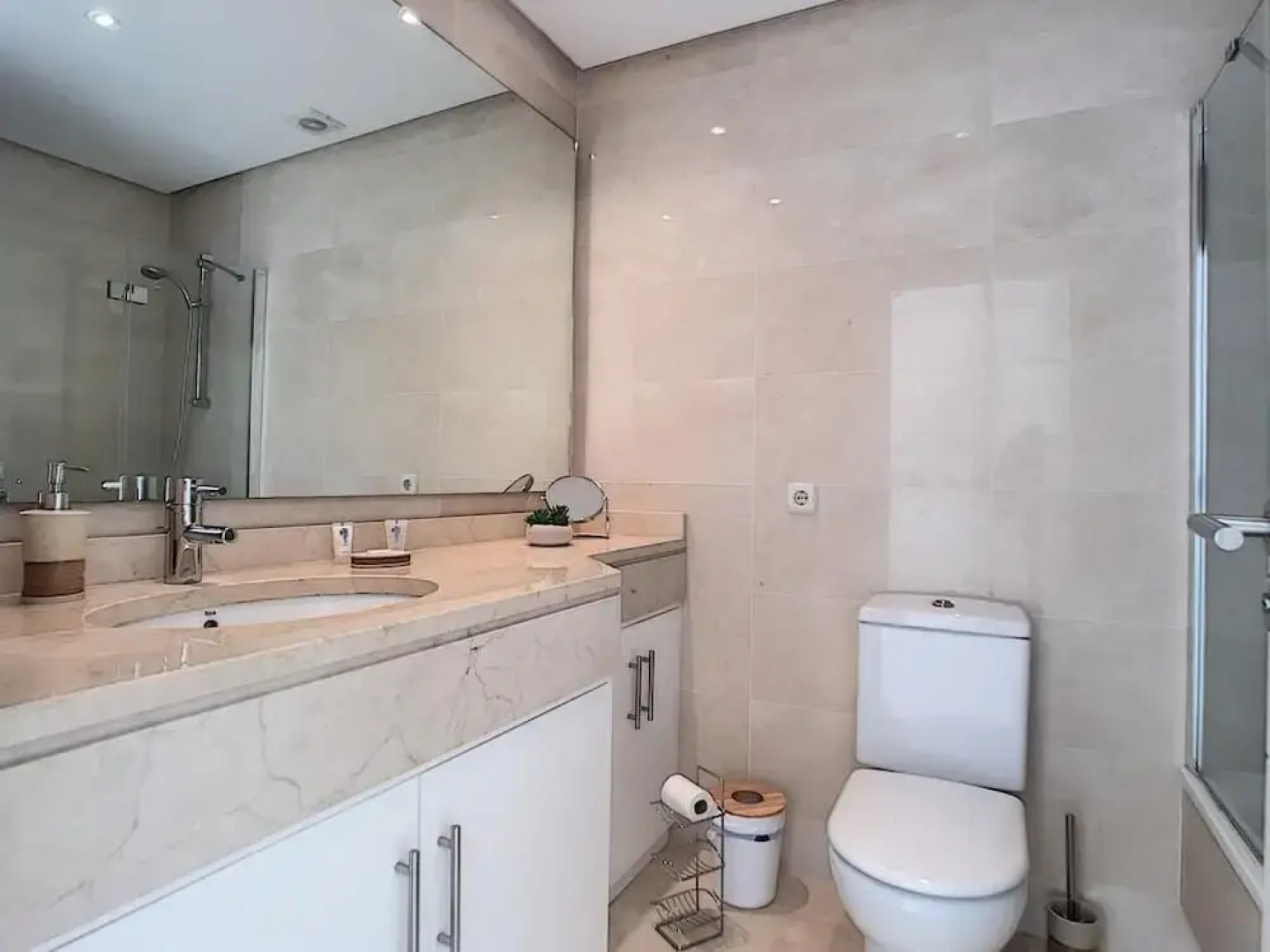 Ground Floor Apartment In Alcazba Lagoon