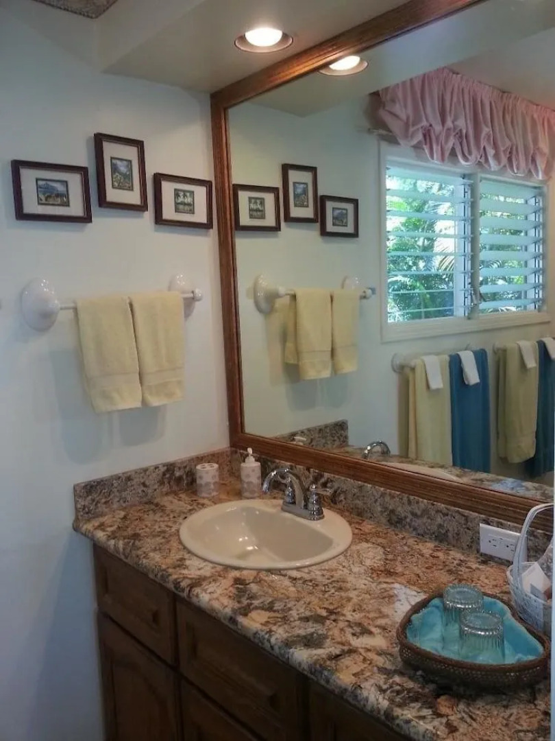 Hawaii's Hidden Hideaway Bed & Breakfast