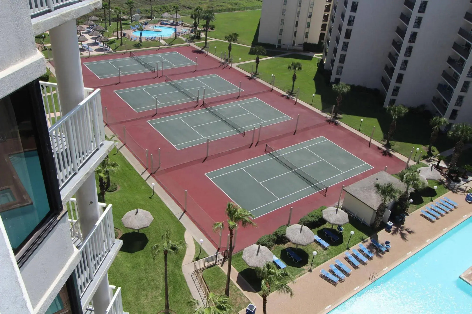 Royale Beach and Tennis Club