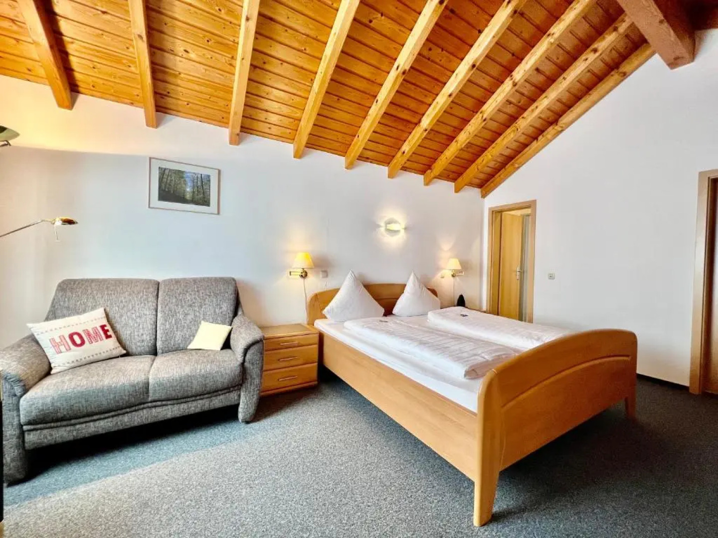 Weinhaus am Schieferfels