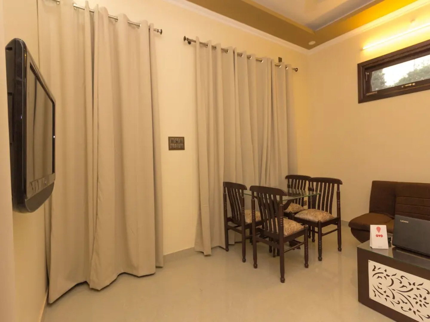 OYO 16725 Home Modern 1 BHK Villa Sheela Chowk