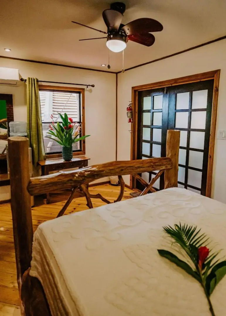 Tranquilseas Eco Lodge & Dive Center