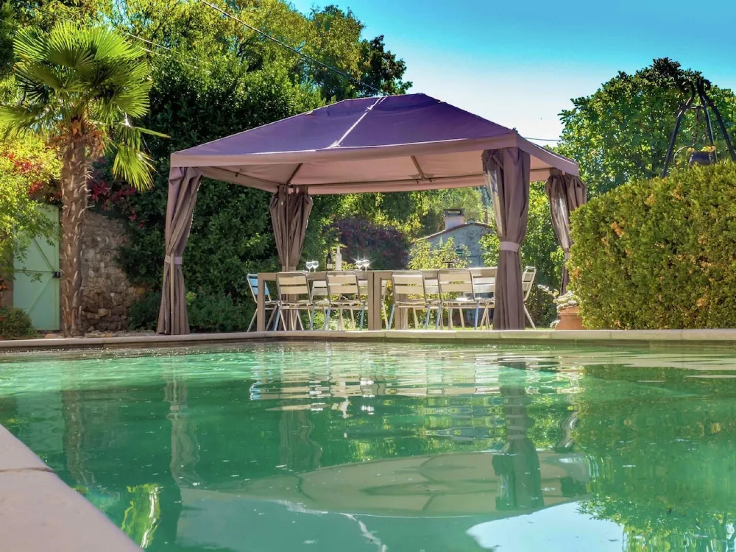 Beautiful, Large Village House With Private Pool and Close to Swimming Beach!