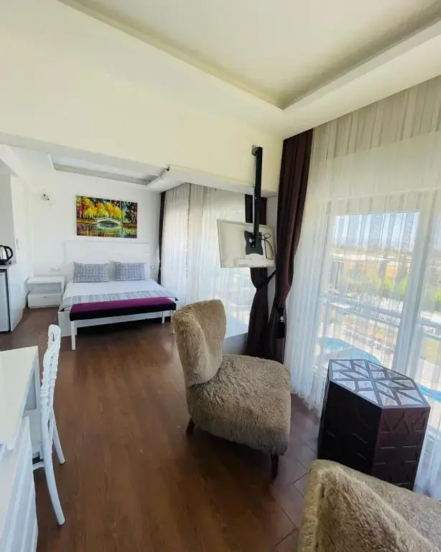 Parlement Otel Guzelbahce