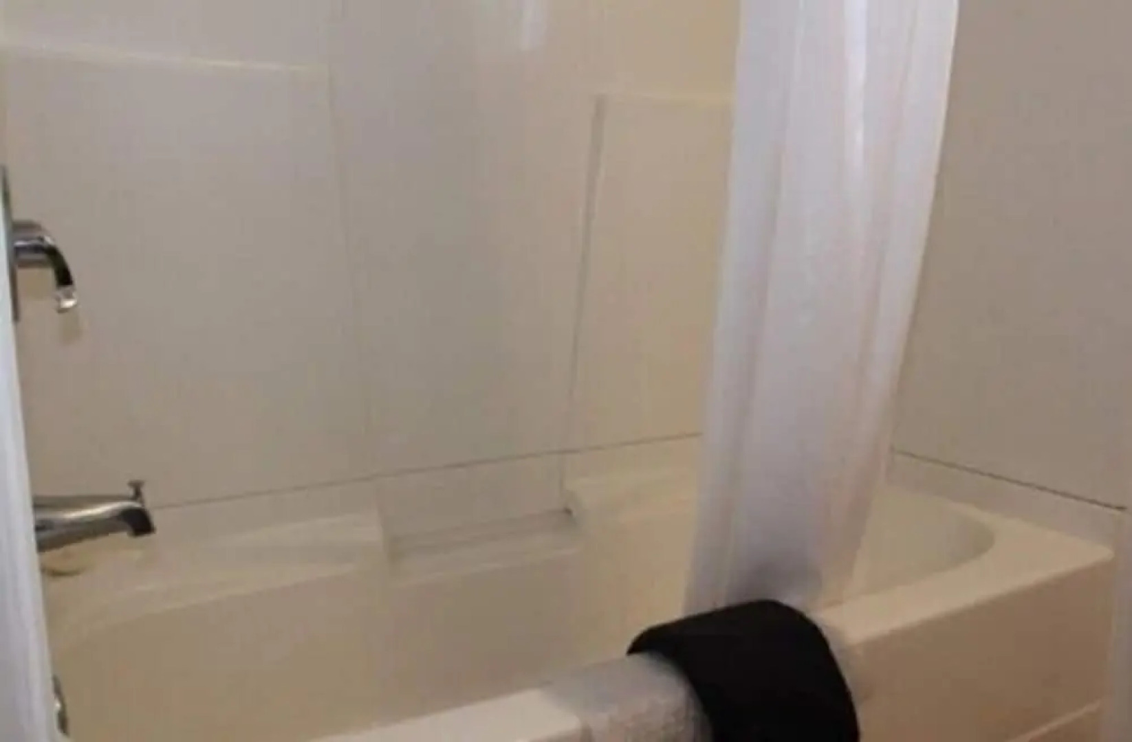 Maple Leaf Motel & RV Resort