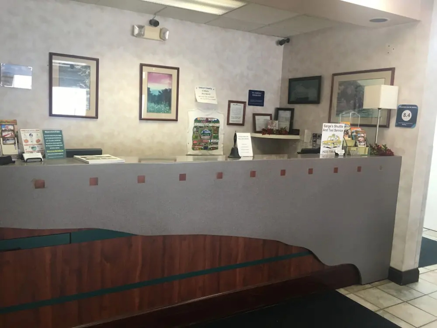 Mountain Inn & Suites - Erwin / I-26 at Exit 40