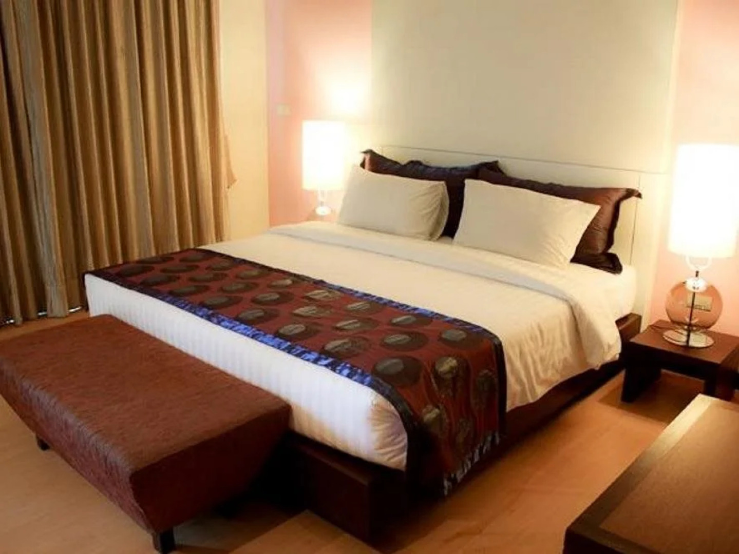 Salaya Pavilion Hotel