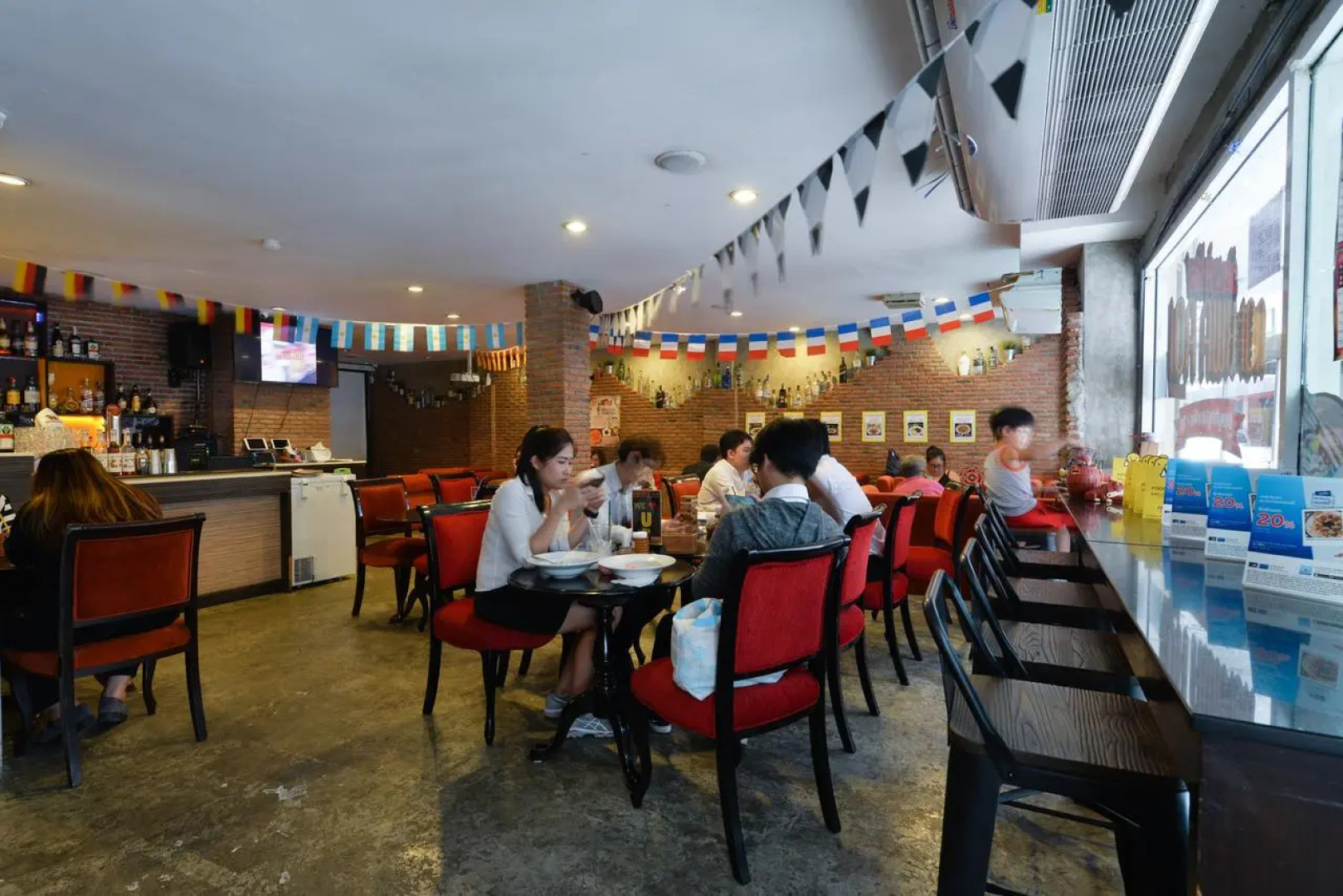 Отель Arawana Express Phromphong