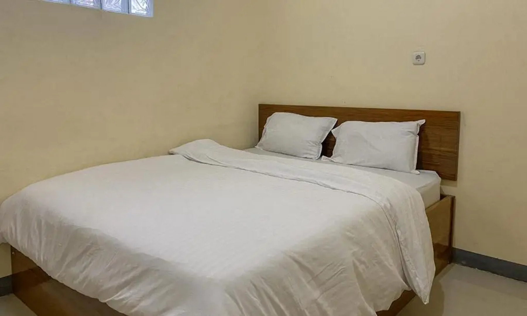 RedDoorz @ Merauke City Center