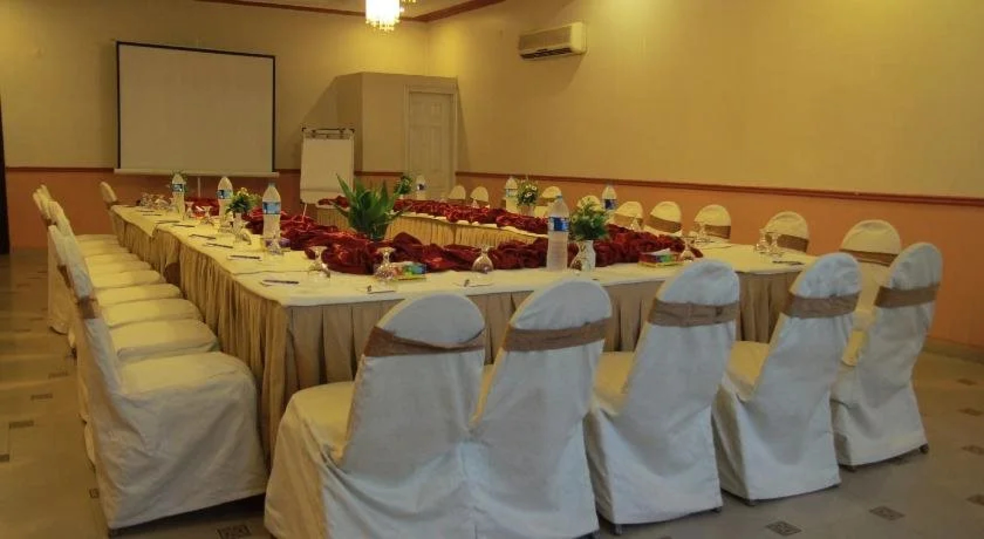 Hotel One Lalazar Multan