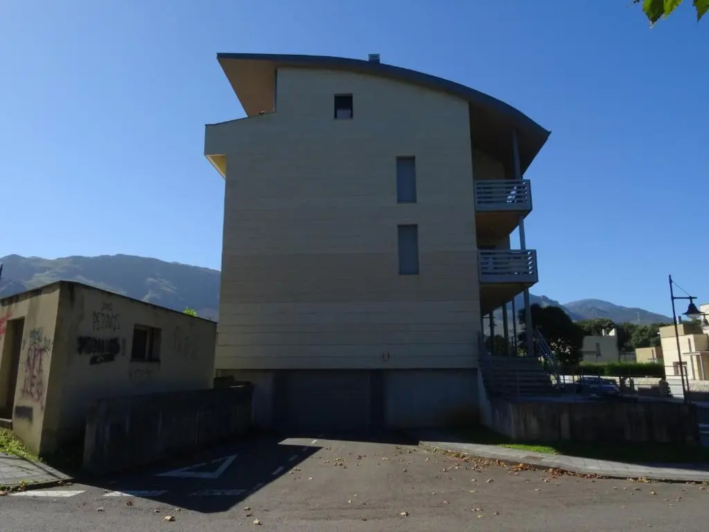 Calle Clemente Hernando Balmori nº7