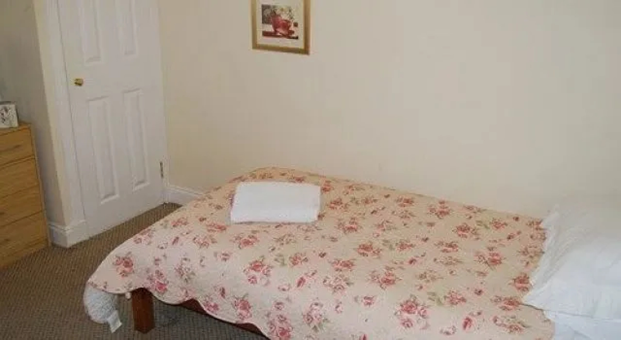 The Bridge Of Lochay Hotel