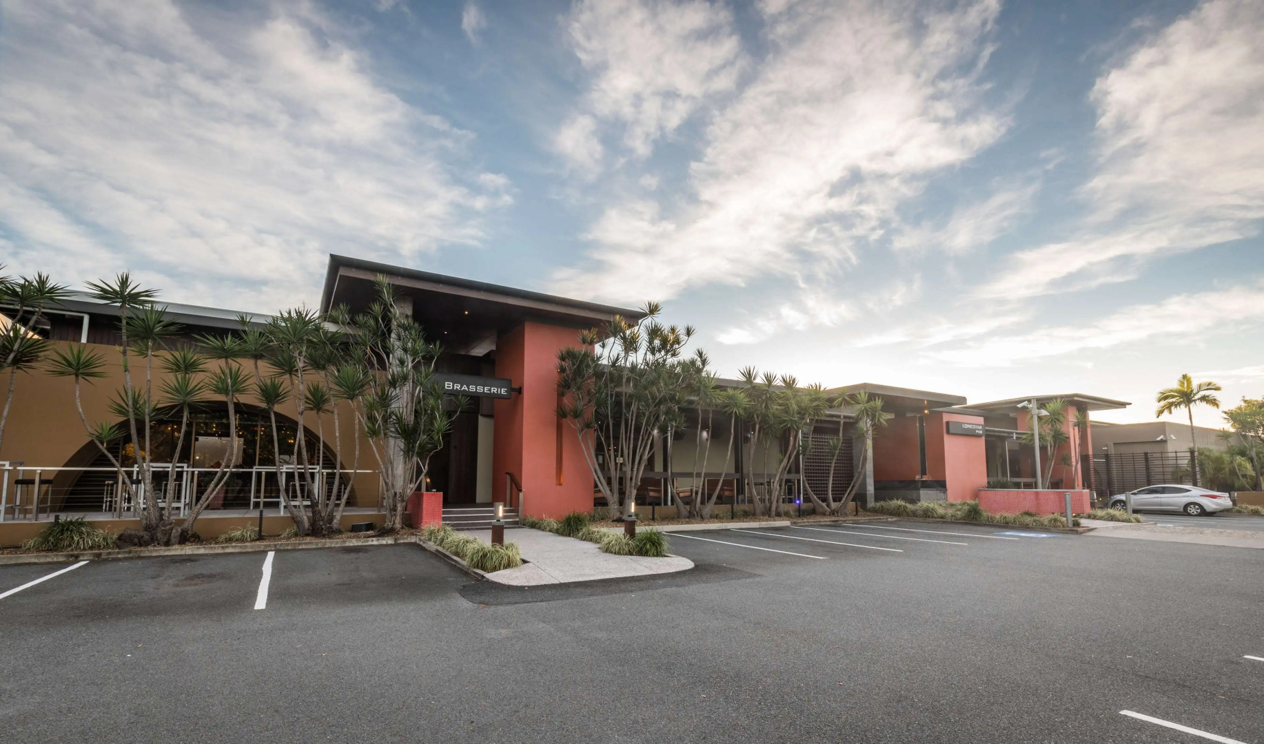 Nightelier Mermaid Waters