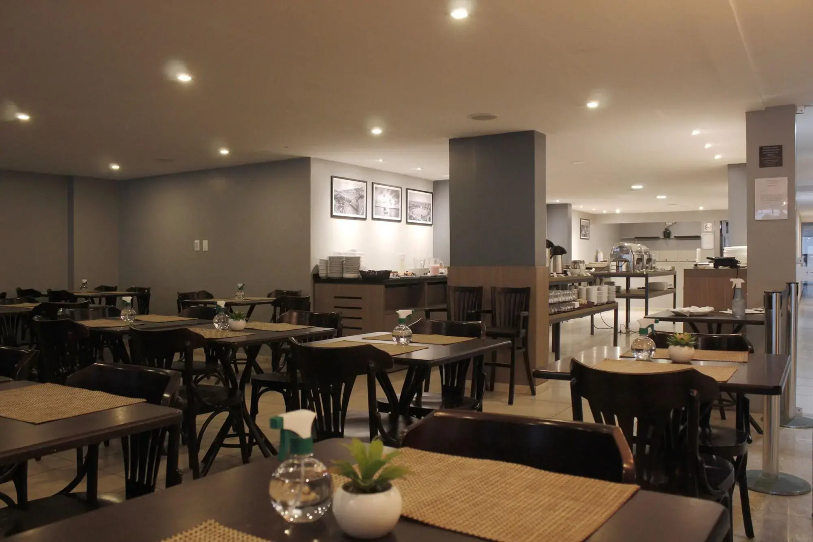 Happy Hotel Manaíra