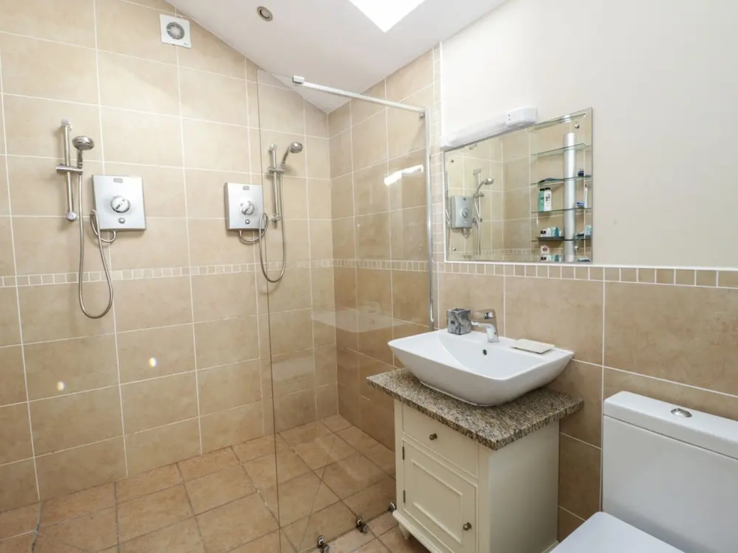 Ground Floor Flat At Wylfa, Rhosneigr
