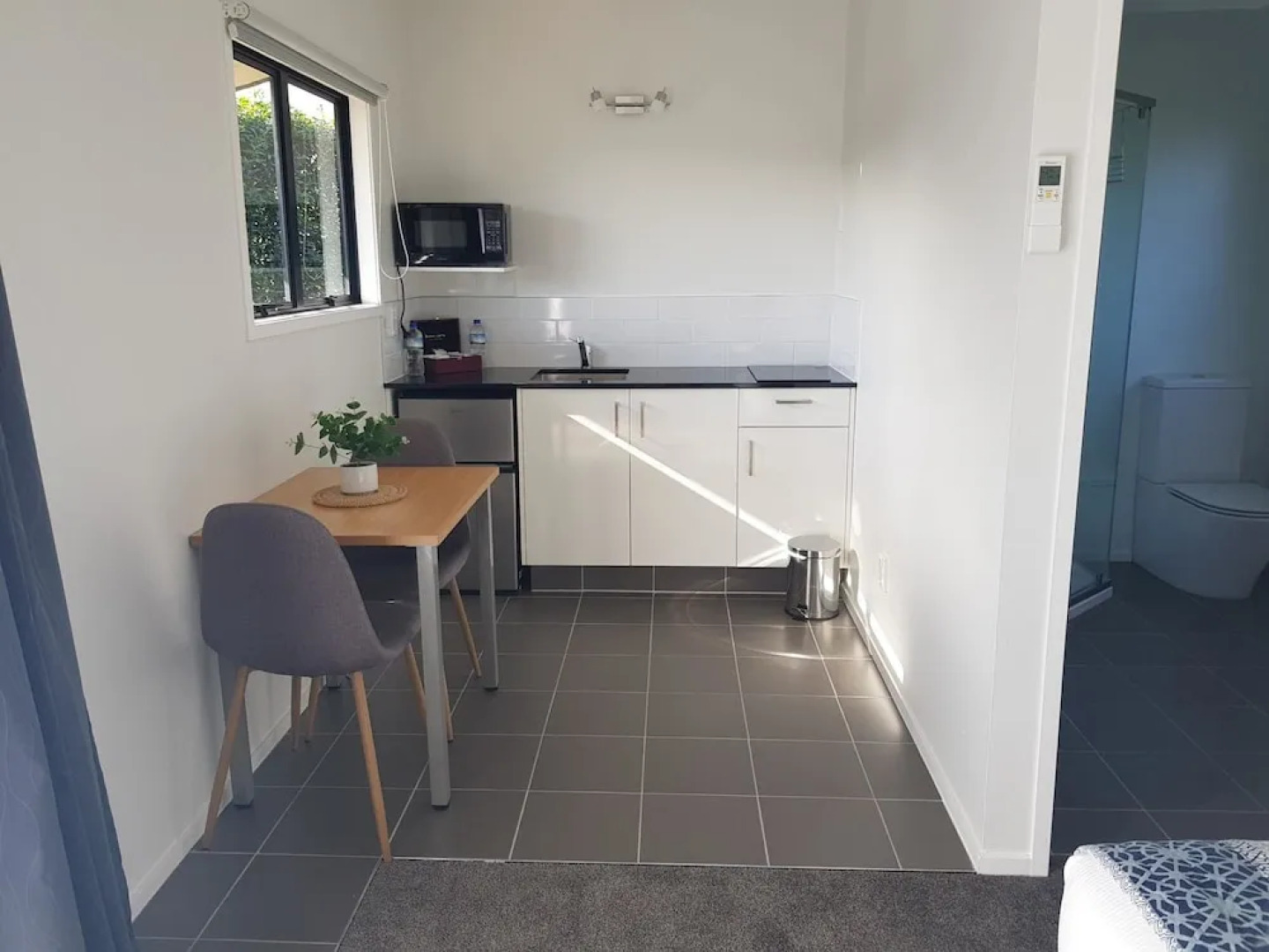 Tidewater Motel and Tourist Park - Hostel