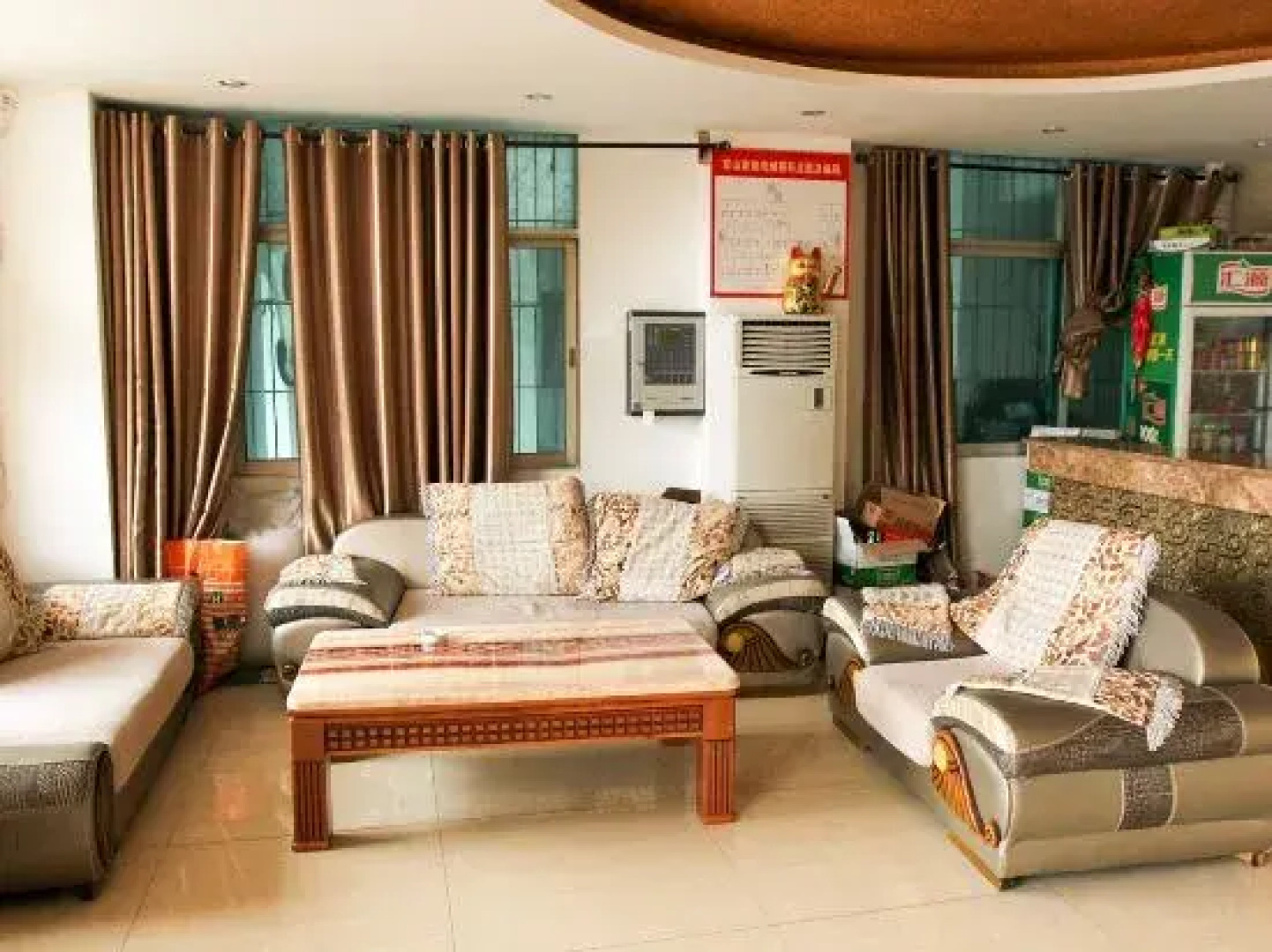 Jingshan Rose Bay Hotel