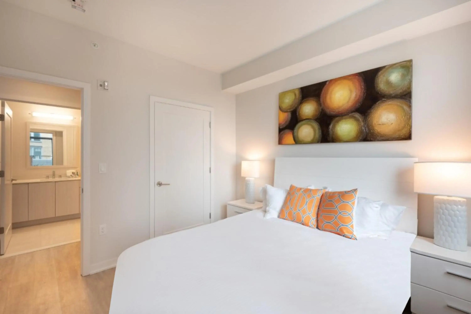 Global Luxury Suites Crystal City