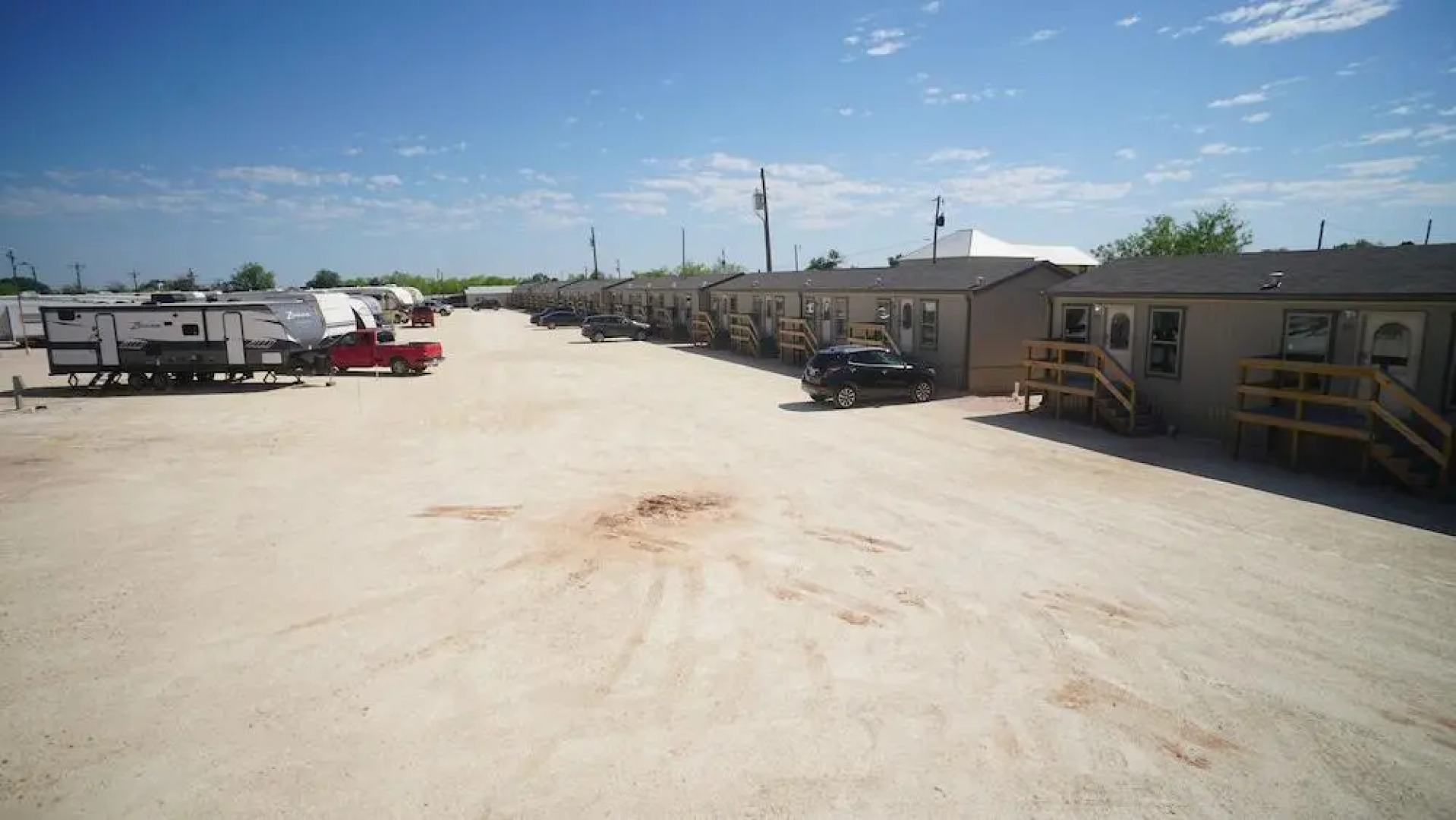 Elite Cabins and RV Park