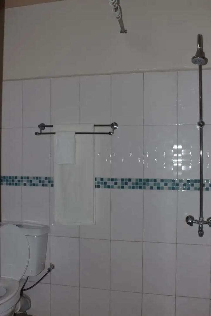 Montane Safaris Hotel