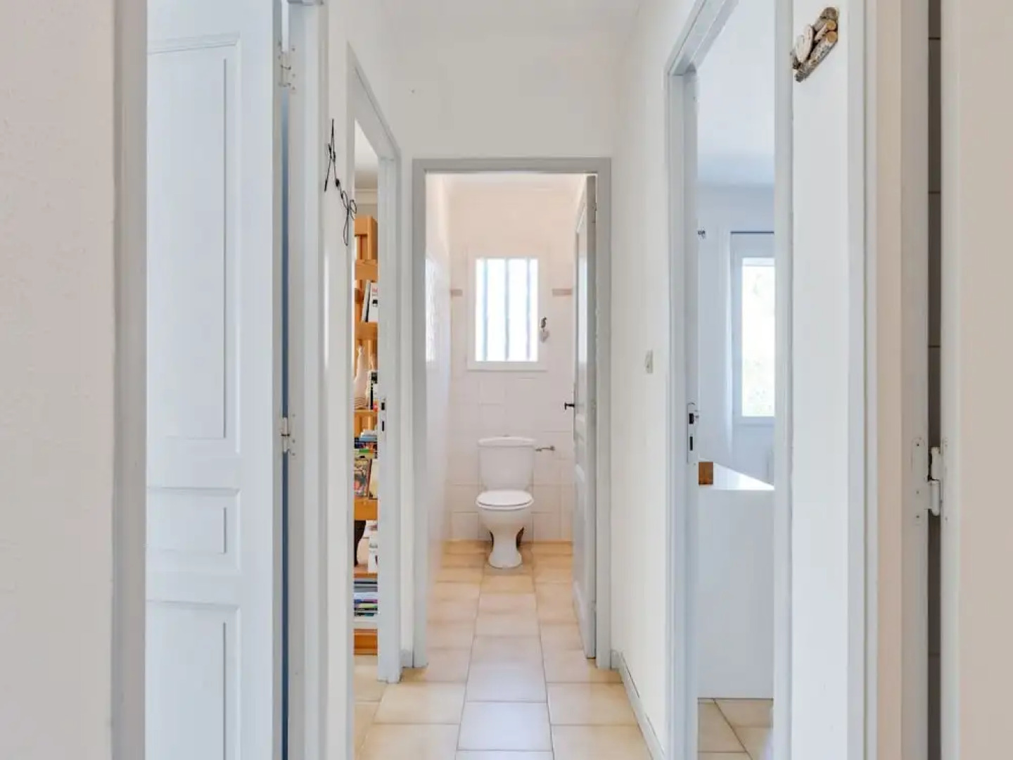 Luxury Modern Villa With Private Pool and Enclosed Garden in the Heart of the Vaucluse