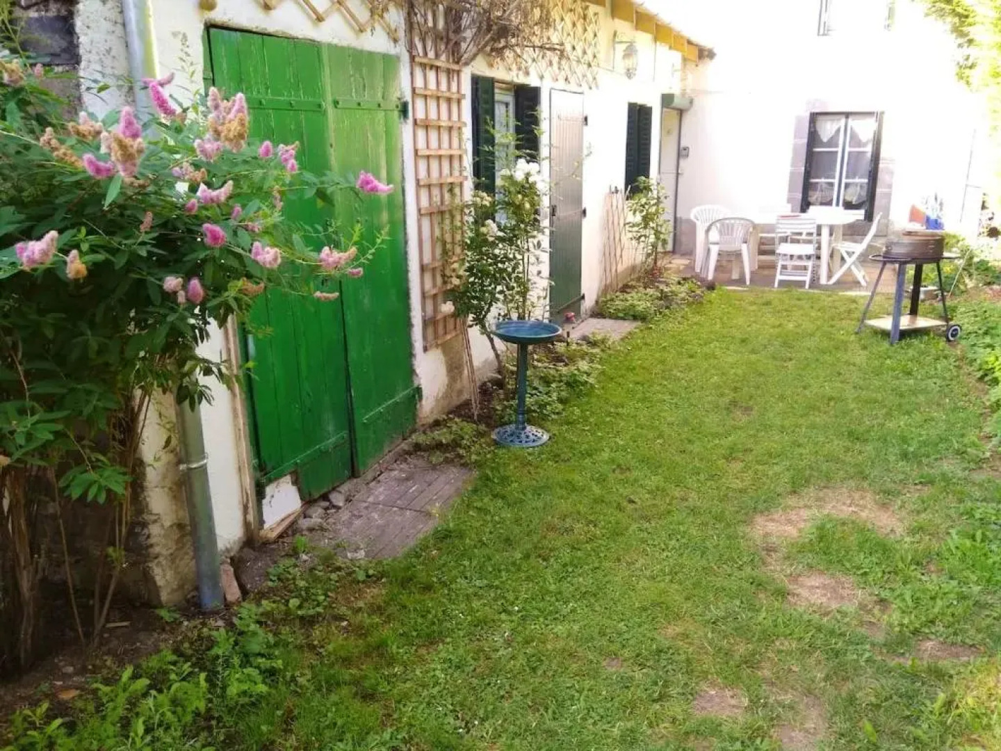 Maison de 6 chambres avec vue sur la ville jardin clos et wifi a Murol