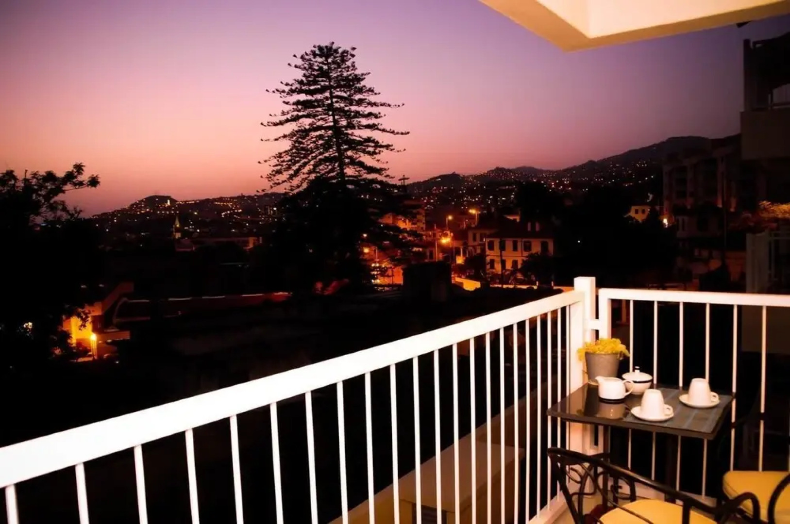 Sweet Home Funchal Center