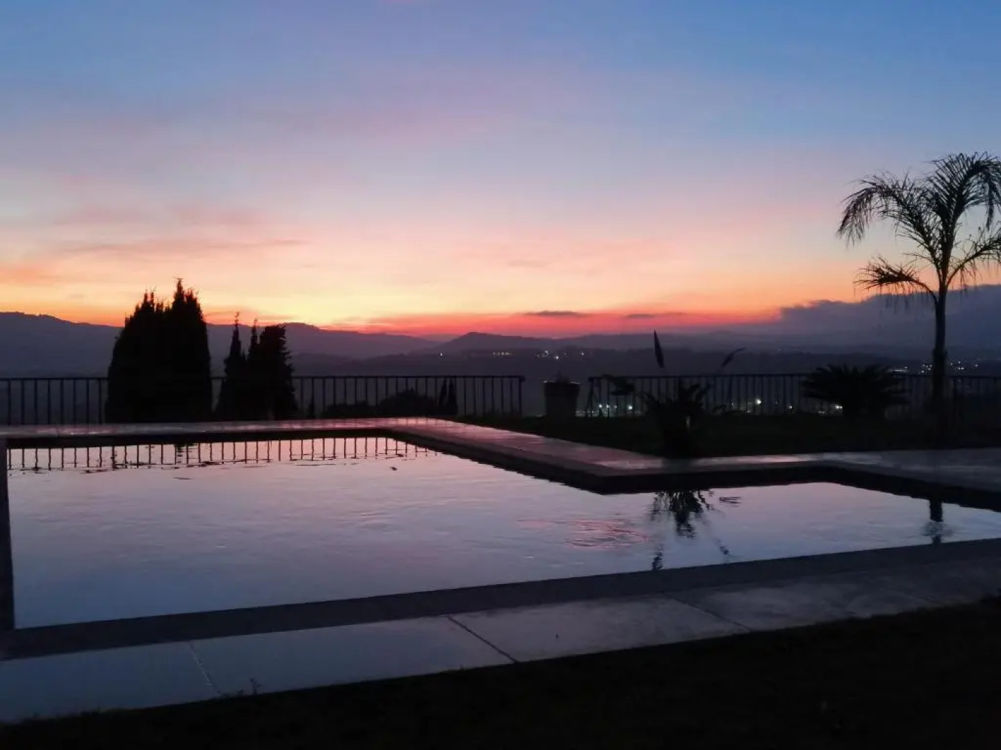 Les Lodges De lOliveraie De Virevent