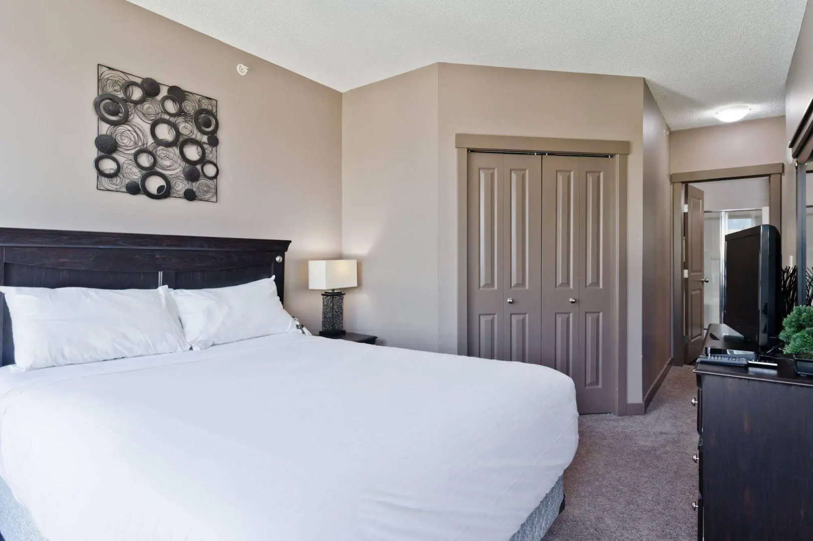 Fastlane Suites in Riverfront