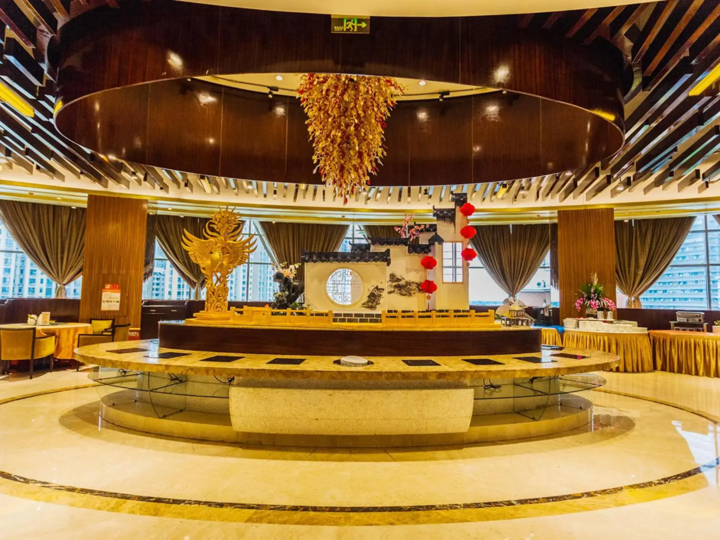 Cenbest Jinling Grand Hotel