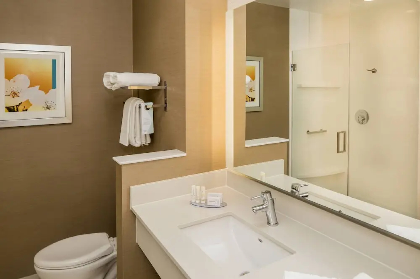Fairfield Inn & Suites Pittsburgh North/McCandless Crossing