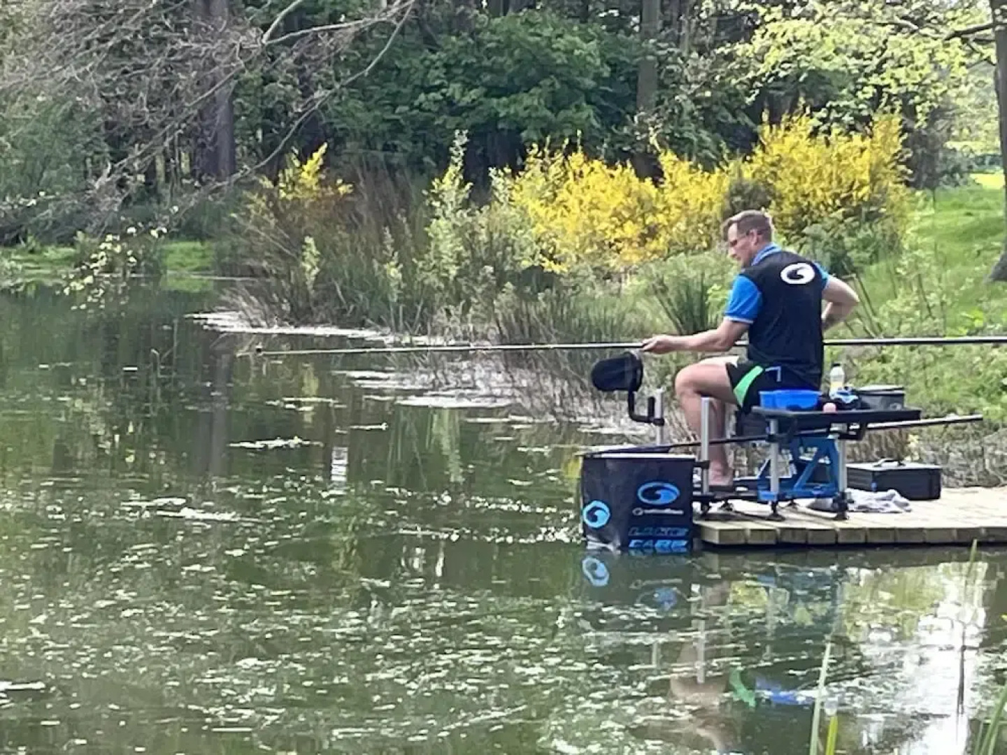 Pine Boutique Lodge With hot tub for Couples & dog