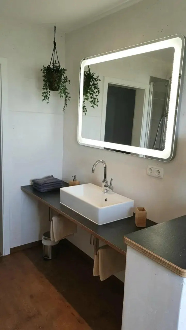 Ruhige Ferienwohnung direkt am Nord-Ostsee-Kanal