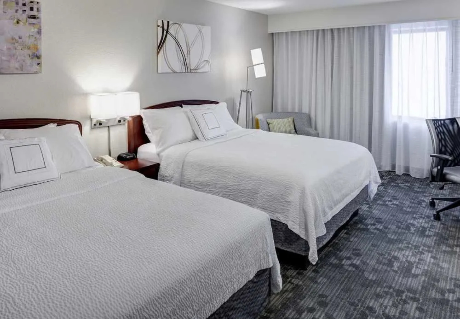 Courtyard Wichita East