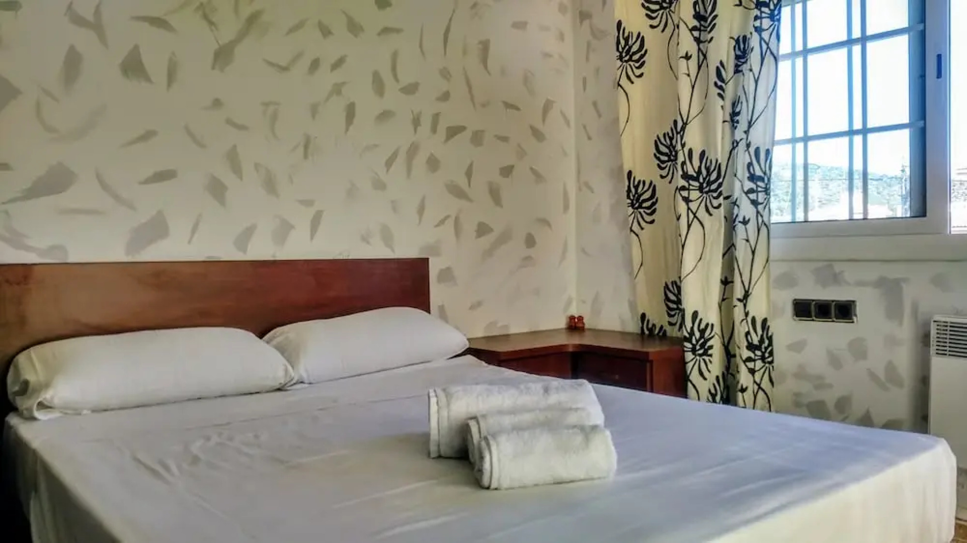 Casa con gran piscina privada