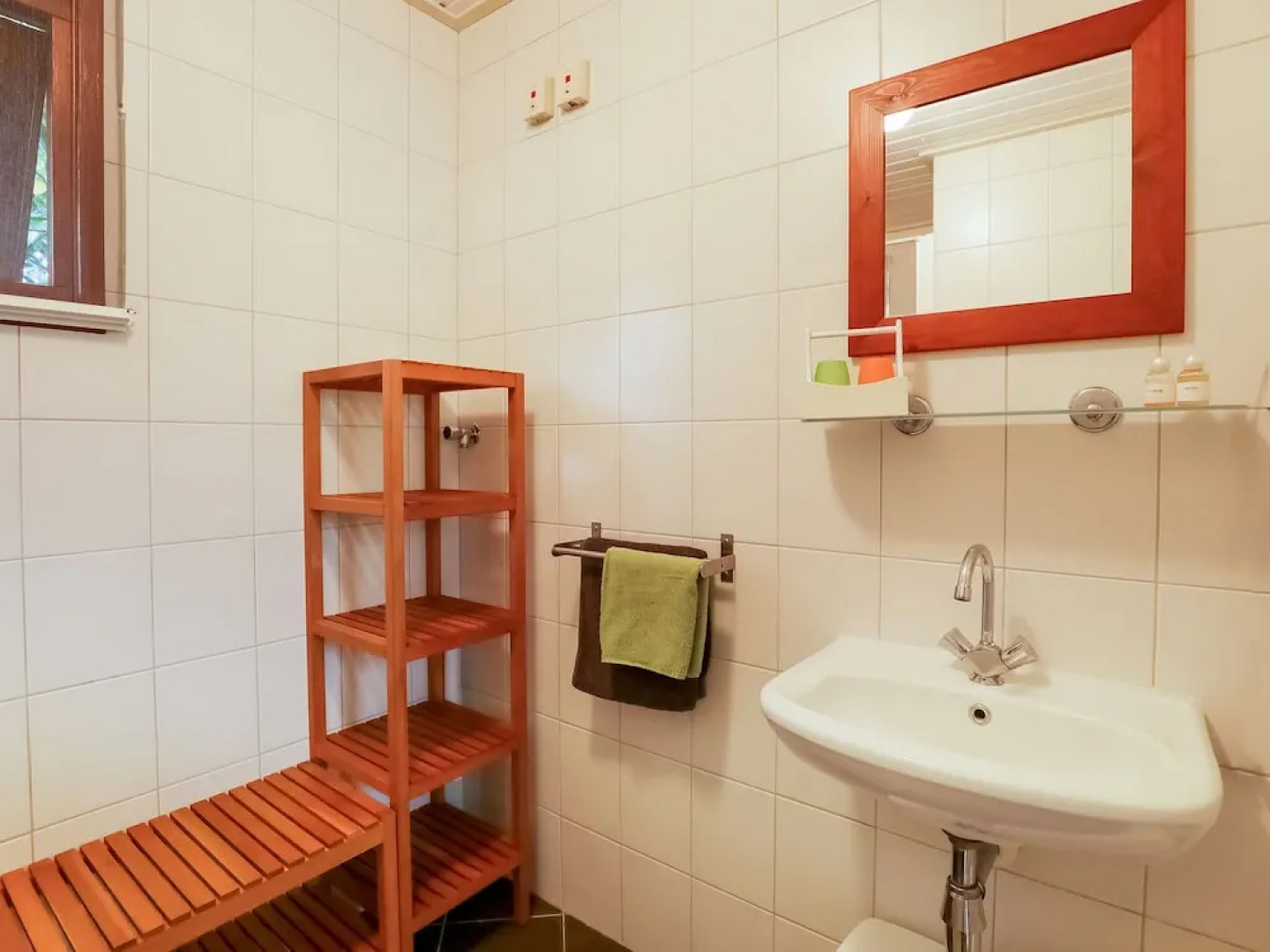 Enticing Bungalow in Uden With Sauna