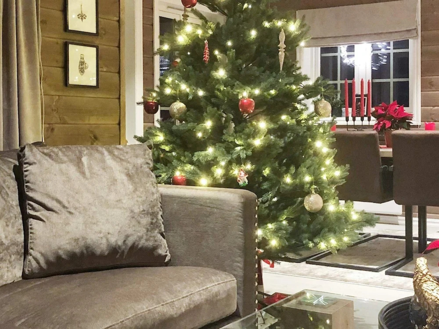 8 Person Holiday Home in Osen