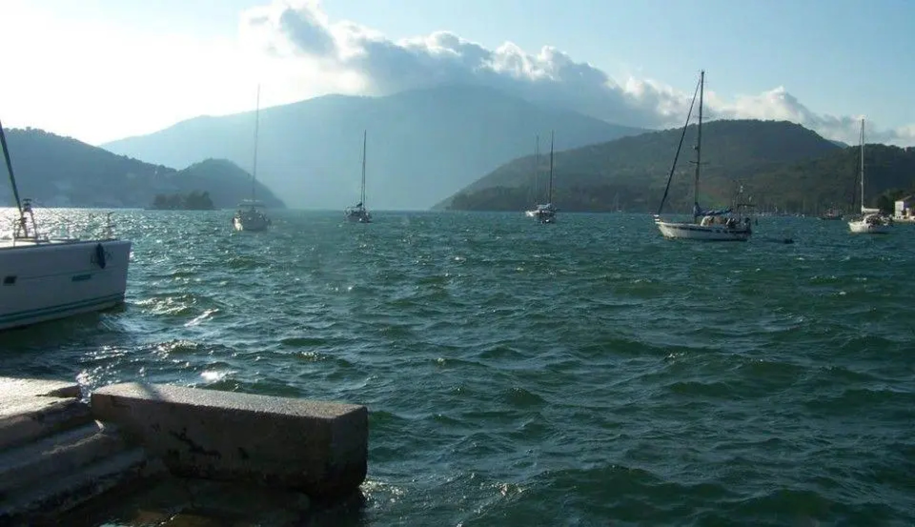 Adastra Ithaca Luxury Suites