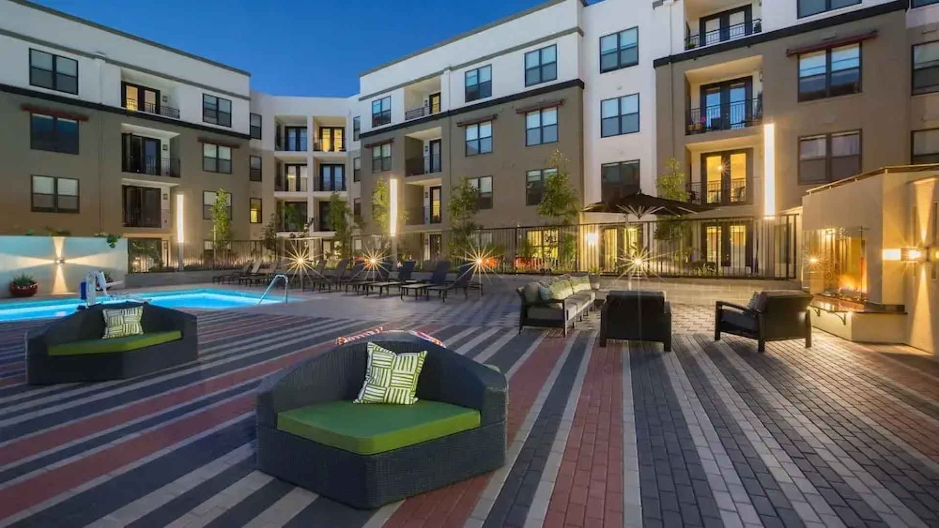 Global Luxury Suites Redwood City