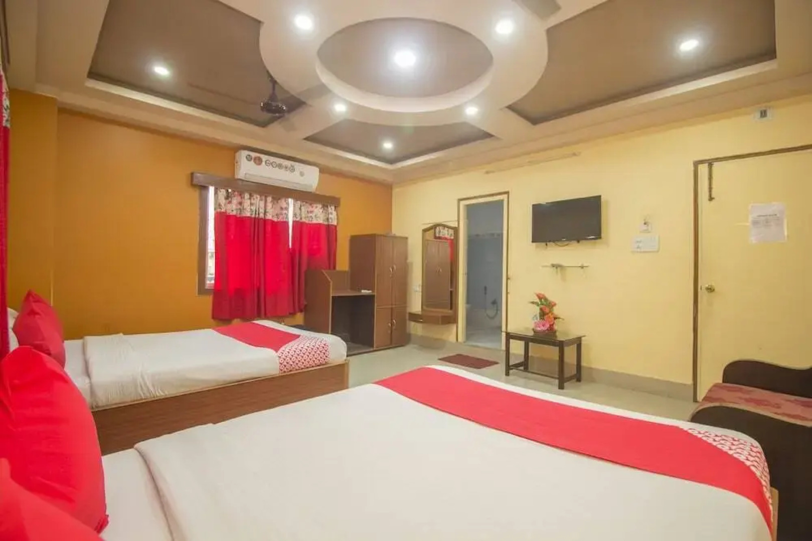 Hotel Nandanik Palace by OYO Rooms