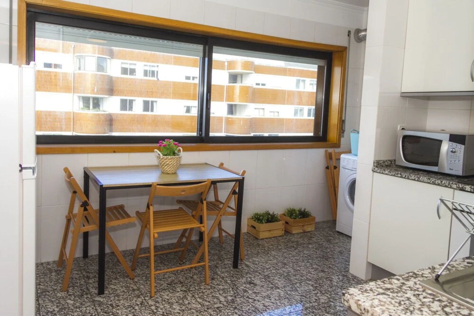 Liiiving in Matosinhos - City Beach Apartment