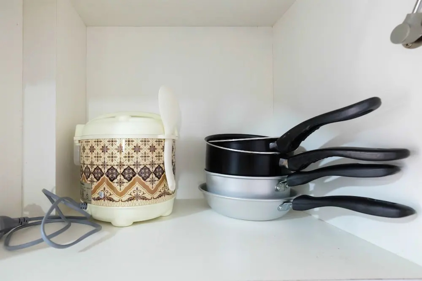 2 Bedroom Paragon Village Apartment by Travelio