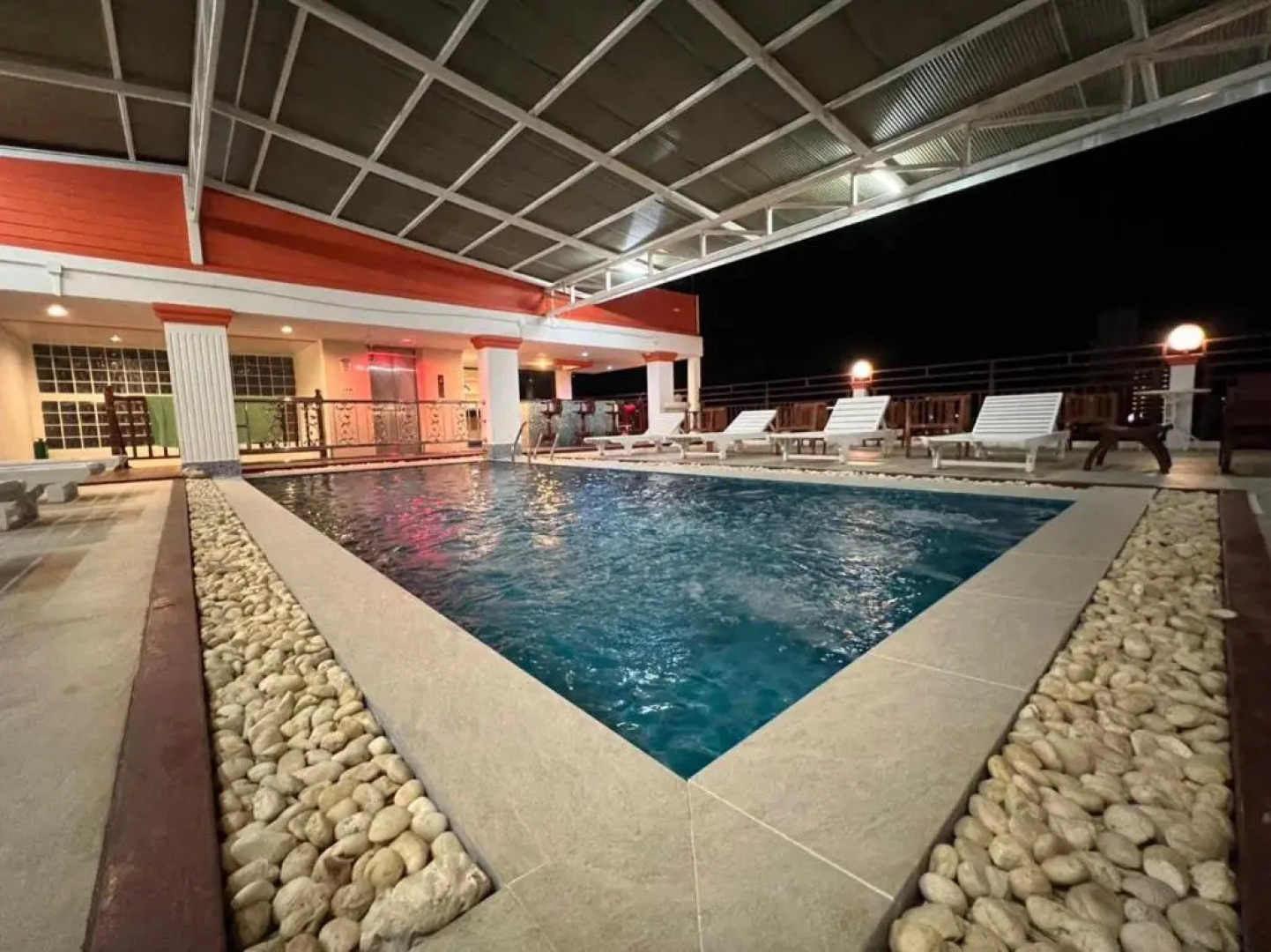 Отель Patong Heaven