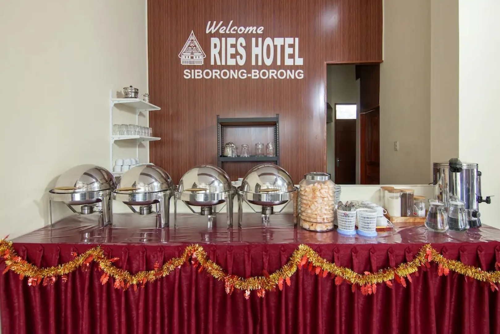 OYO 1819 Aries Hotel