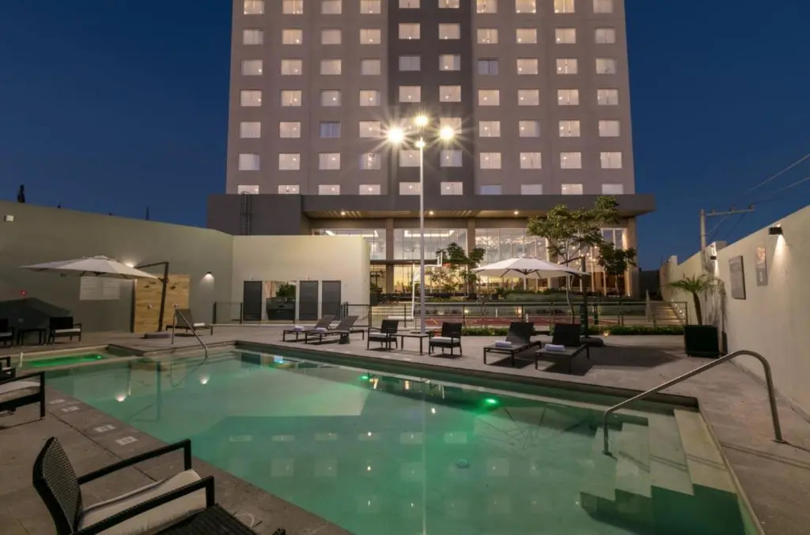 Fiesta Inn Suites Aeropuerto del Bajío