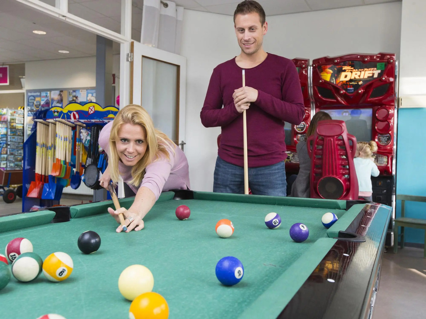 Restyled Bungalow With Dishwasher, Near the Beach