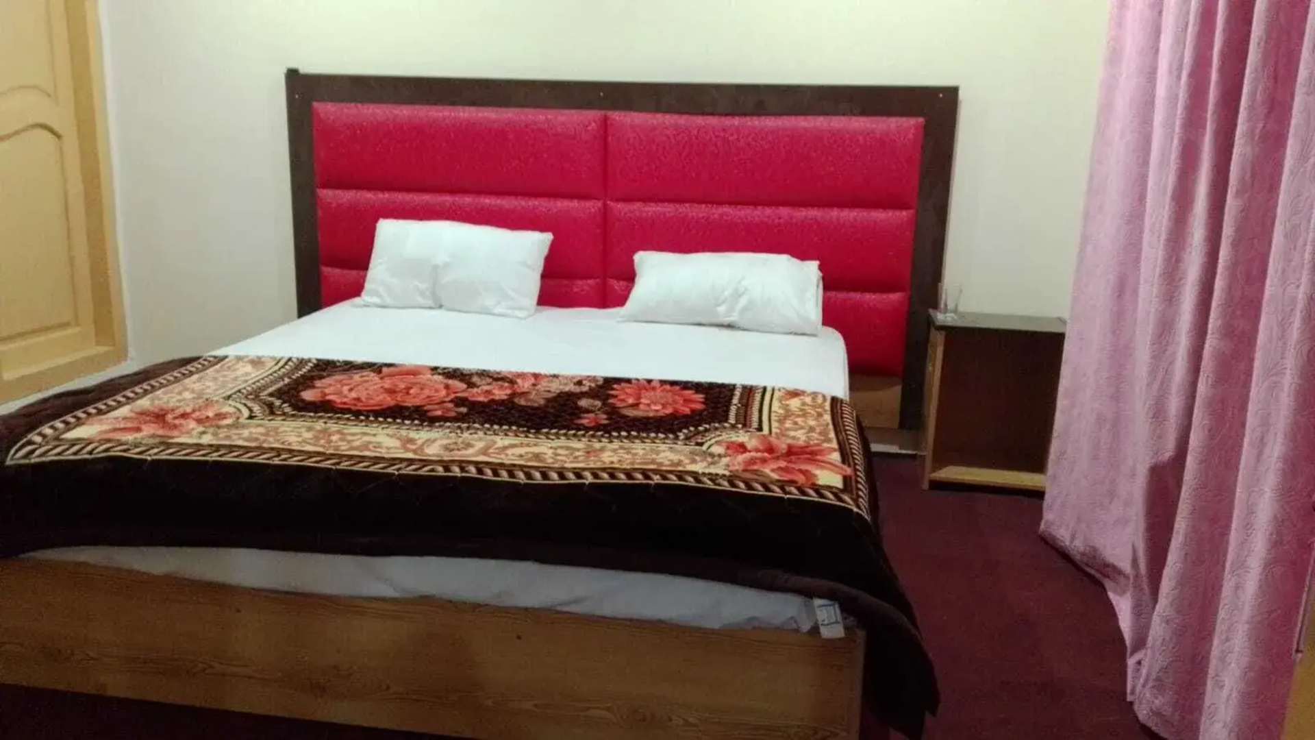 Bardukh Hotel Skardu