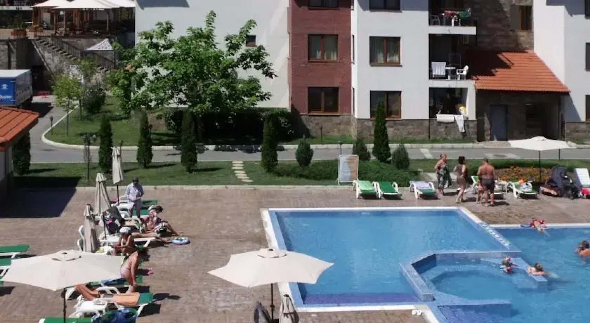 Apolon 3 Spc Apartments